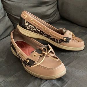 Sperry top sider women’s size 10 with leopard
